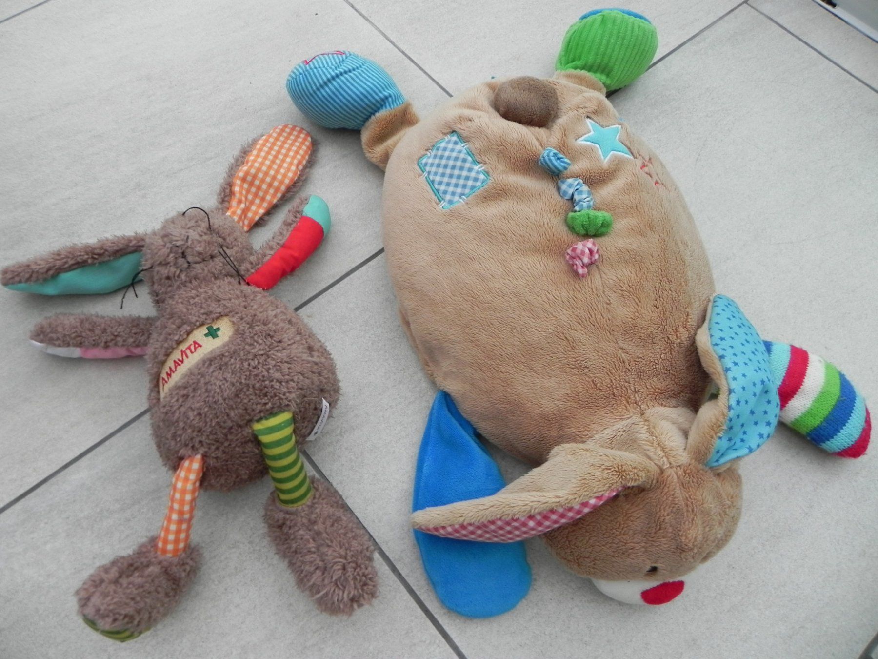 Giocattoli: 2 Stofftiere Kaninchen Hase – Usato da Stallikon venduto da pcerny16 3