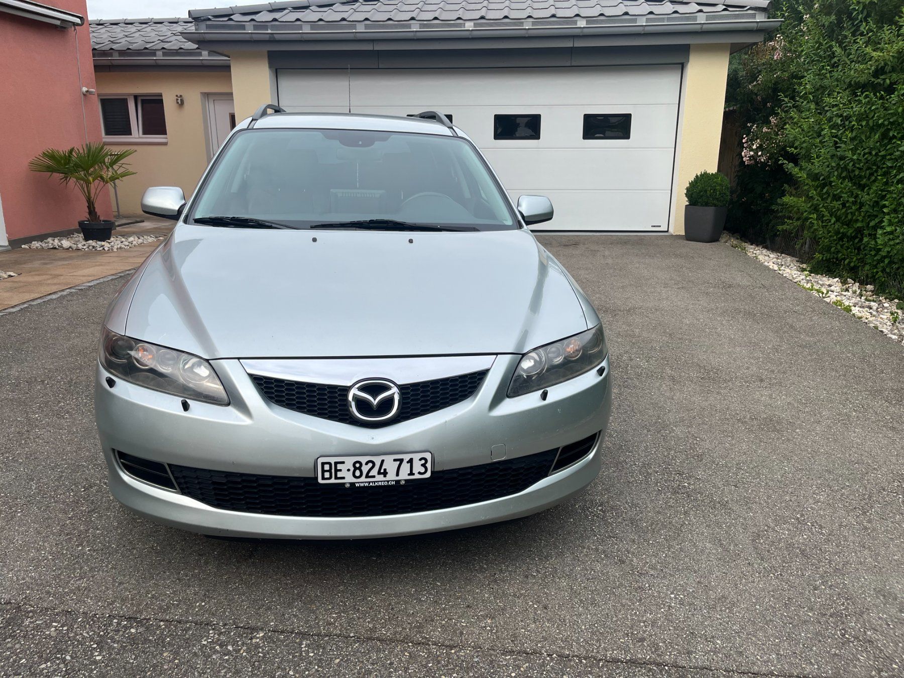 Mazda Autos: MAZDA 6 AUTOMAT  FREISCH AB MFK – Gebraucht aus Niederbipp von Buettler_Gjukaj1