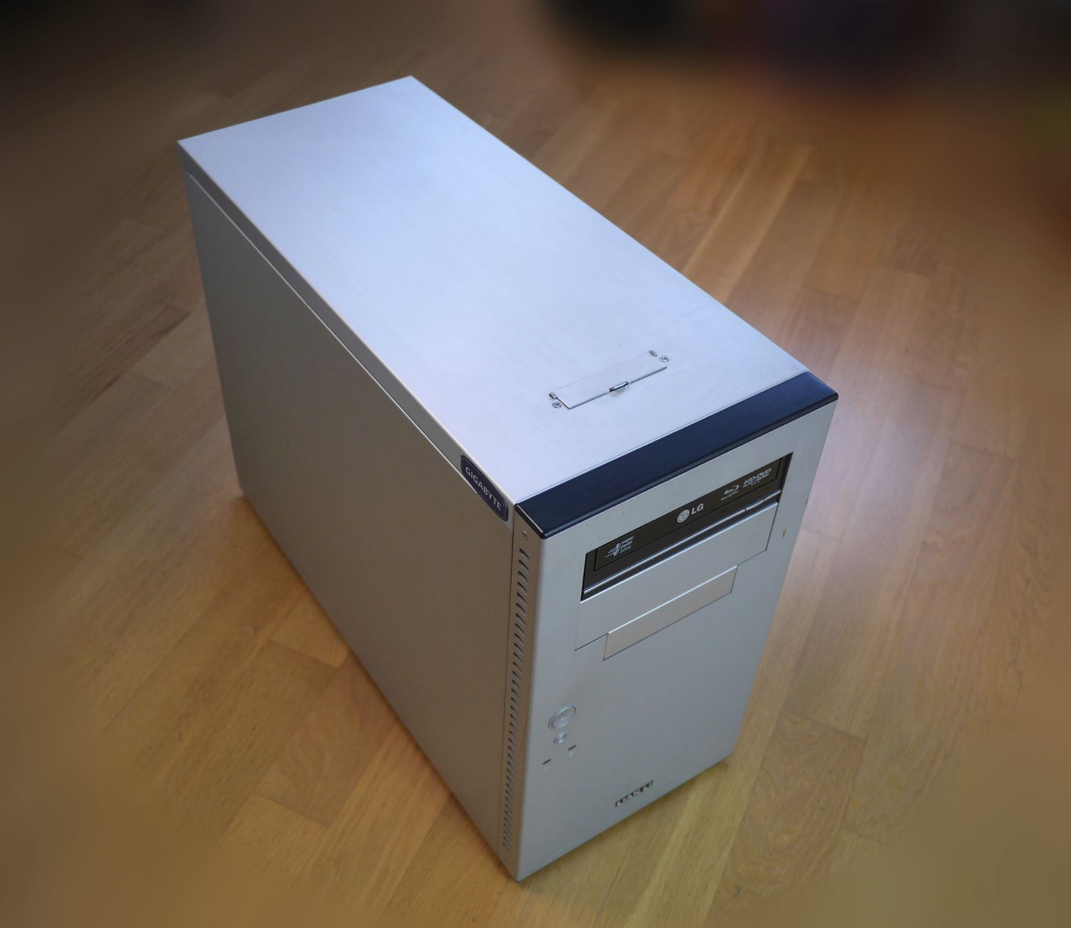 PCs: Windows Kompatibler Midi Tower PC – D'occasion à Dietwil par deneb26 9