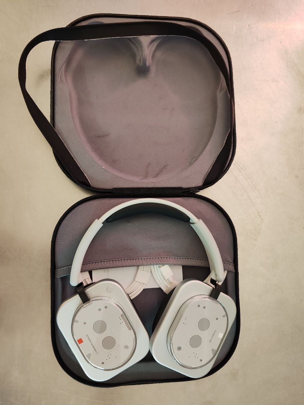 Nothing Casques audio: Nothing Headphone (1) – Neuf (Voir description) à Bern par PrettyGood