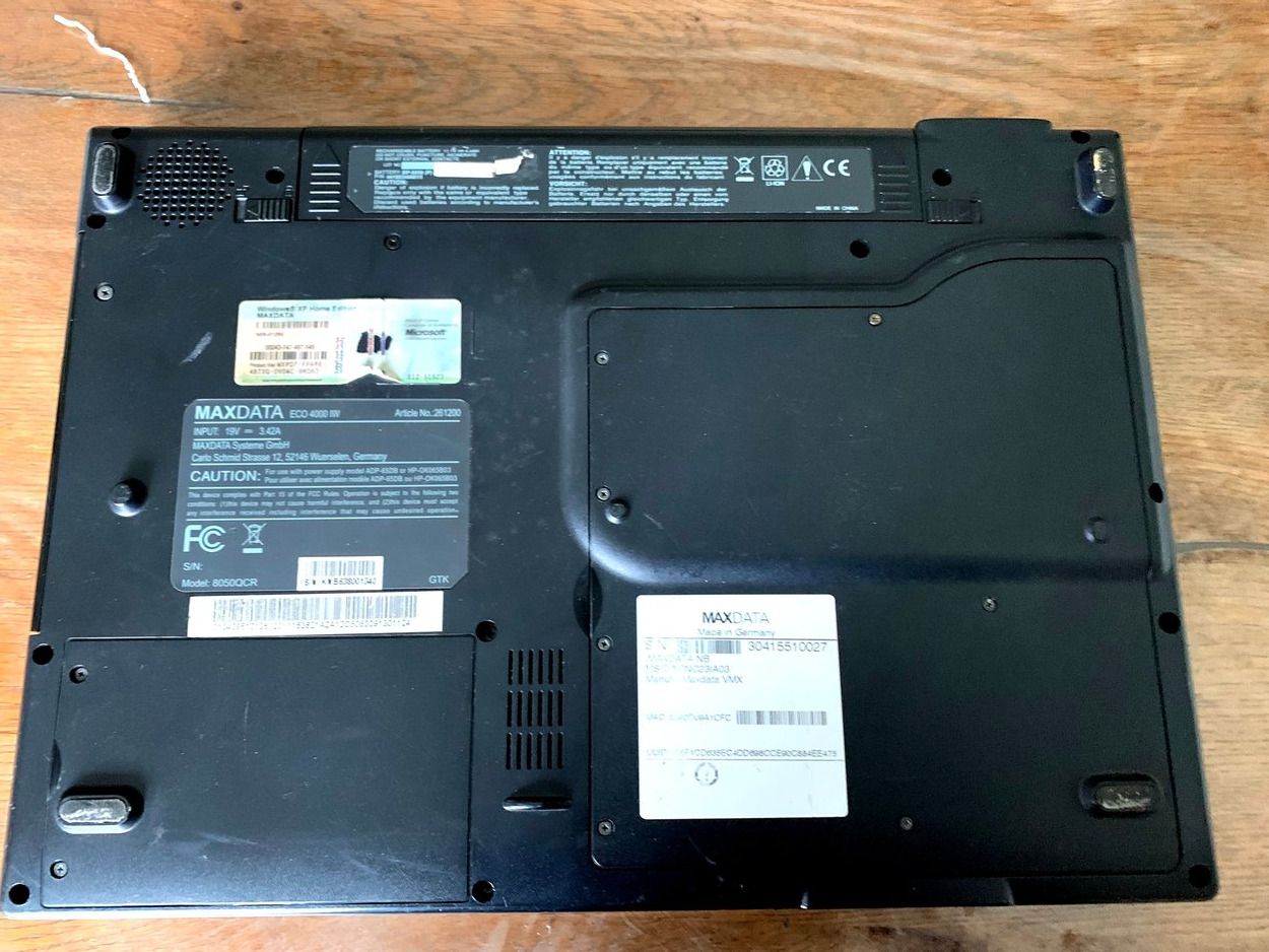 Notebook: Maxdata Model No.: ECO 4000 IW Laptop ohne Ladegerät – Difettoso da Emmen venduto da newdeal1970 7