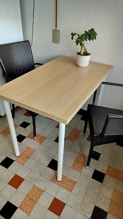 Tavoli: Ikea Tisch Pult – Usato da Luzern venduto da BPortmannn 2