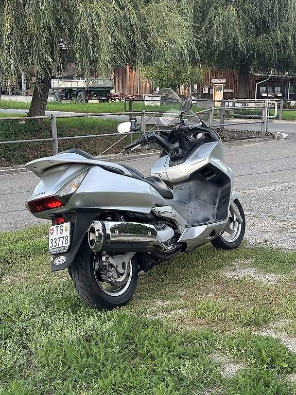 Honda Scooter: Honda FJS 600 Silverwing – Usato da Schlattingen venduto da Remedy_Z2 2