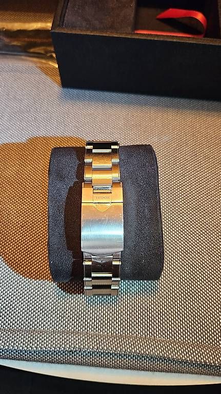 Orologi: Tudor Black Bay GMT, Pepsi, full Set – Usato da Riehen venduto da nitrammangold 4