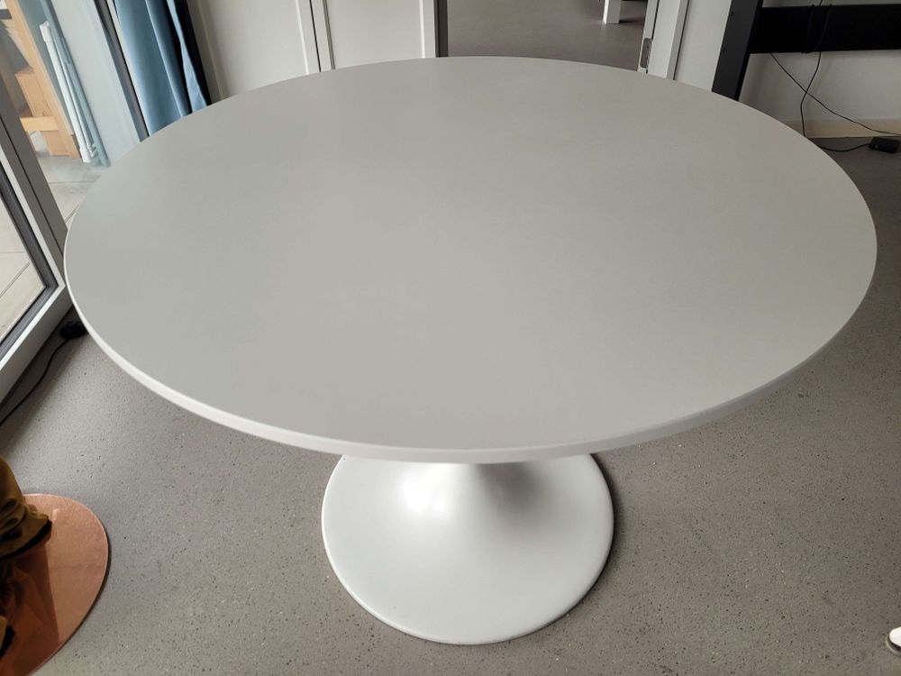 Table ronde blanche IKEA