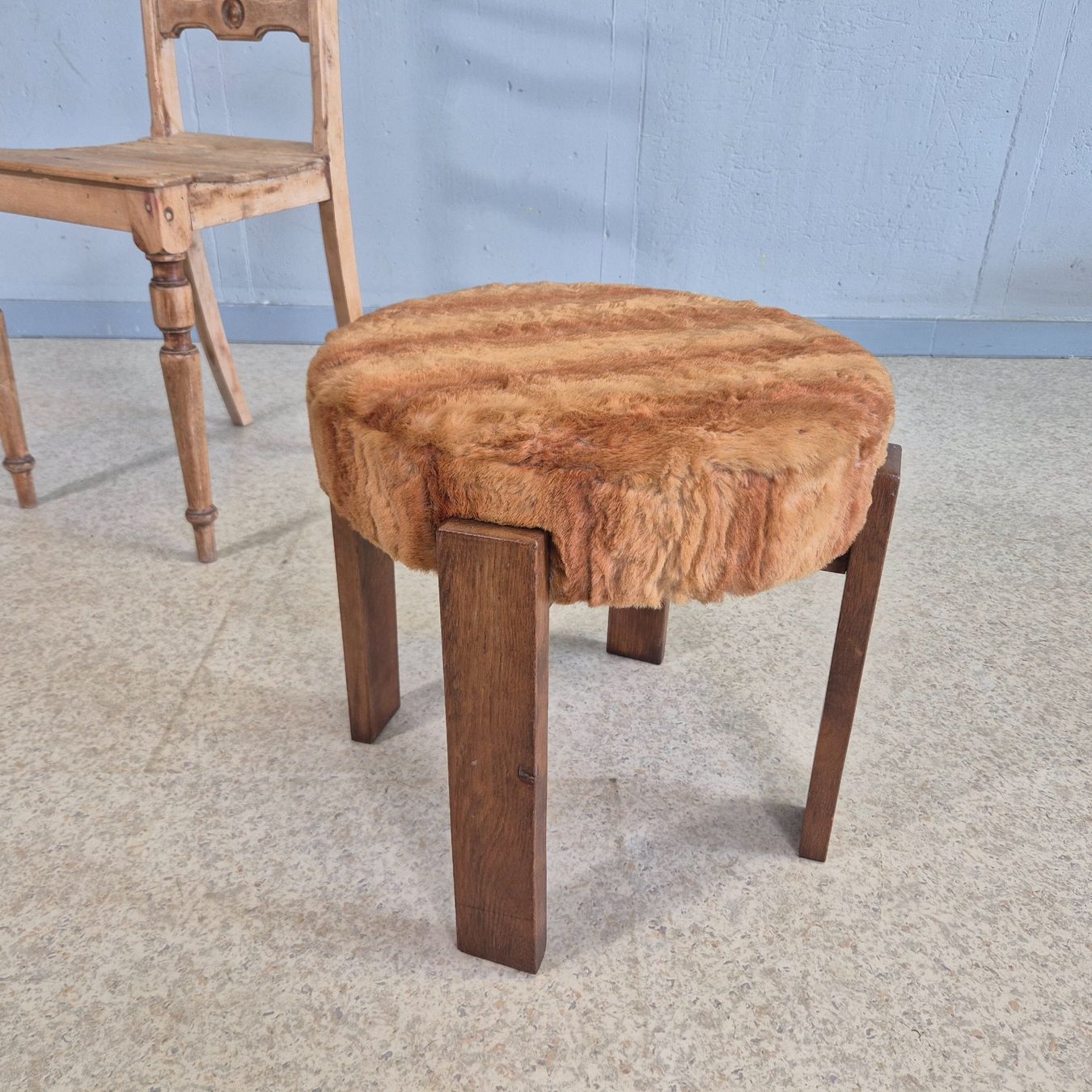 Sgabelli: Fellhocker Fellhöcker Hocker Stool – Usato da Nottwil venduto da Wondewa-Shop 2