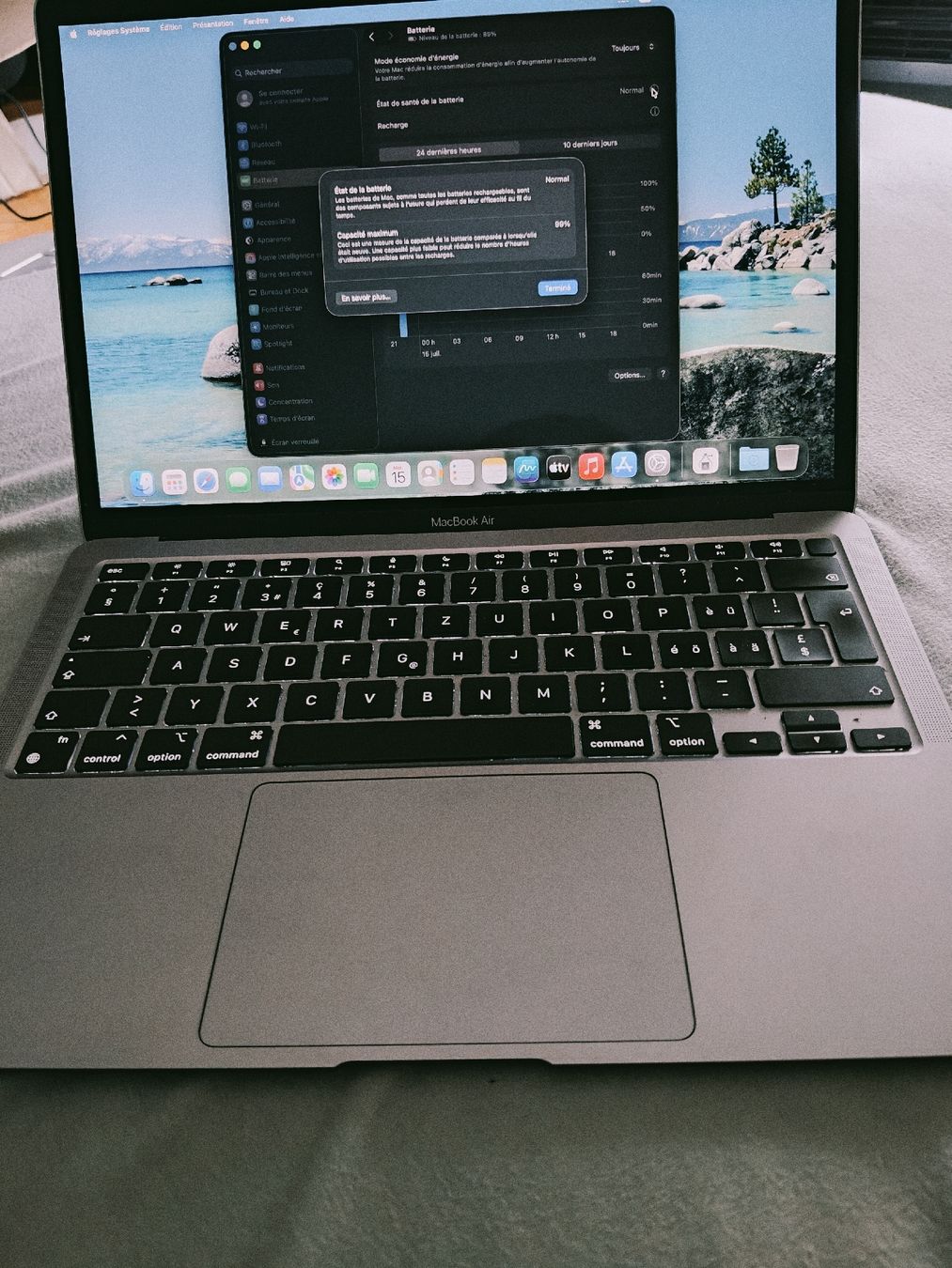Apple Notebook: Macbook air m1 256Go 8Go batterie 99% – Usato da La Chaux-de-Fonds venduto da Honit.ch