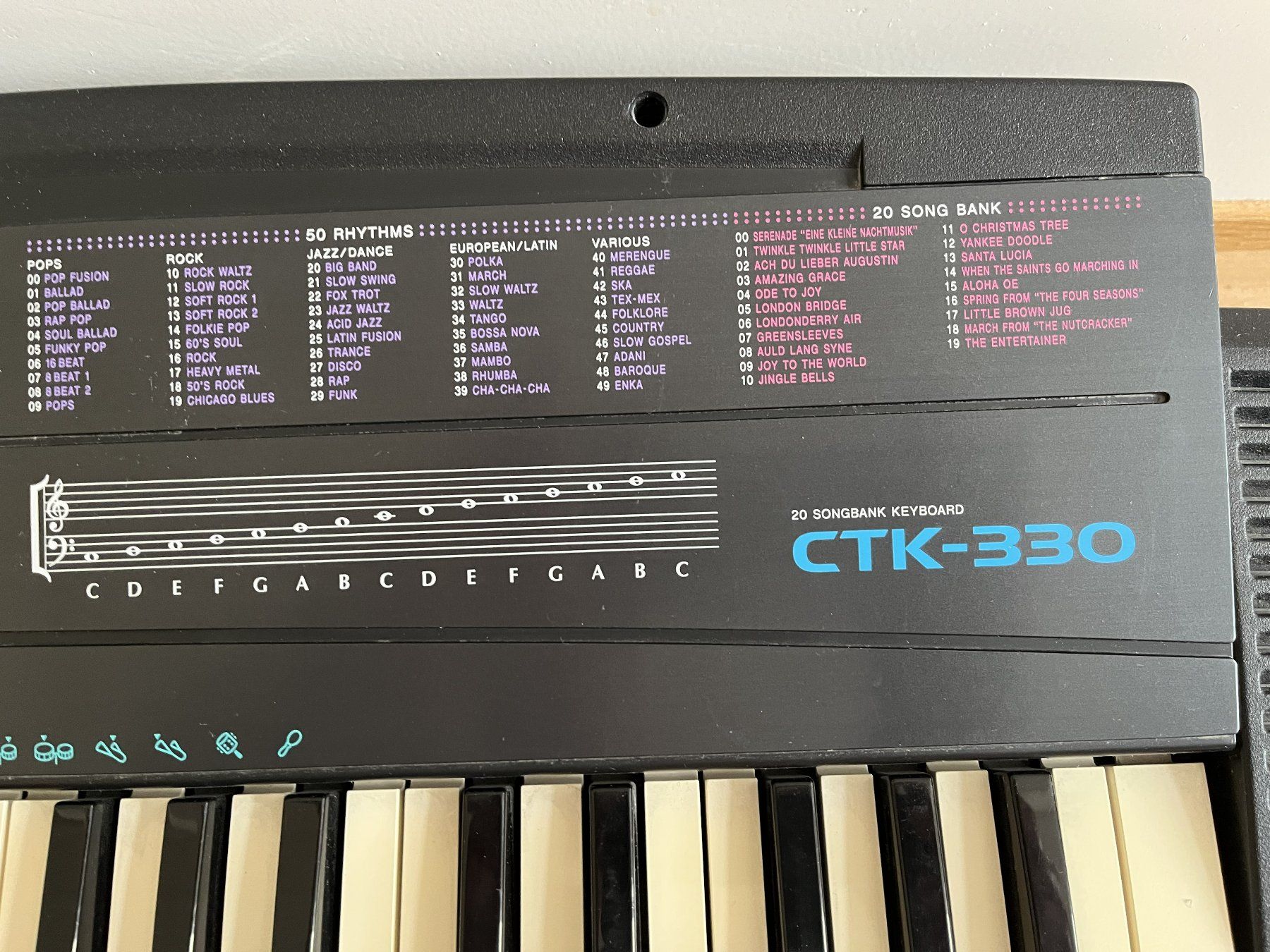 Strumenti musicali: CASIO Keyboard – Usato da Basel venduto da Lancer4 4
