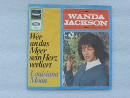 Vinyl Single  WANDA JACKSON