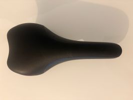 Sattel Fizik Nisene