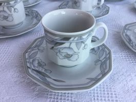 7 neuwertige Mocca Tassen