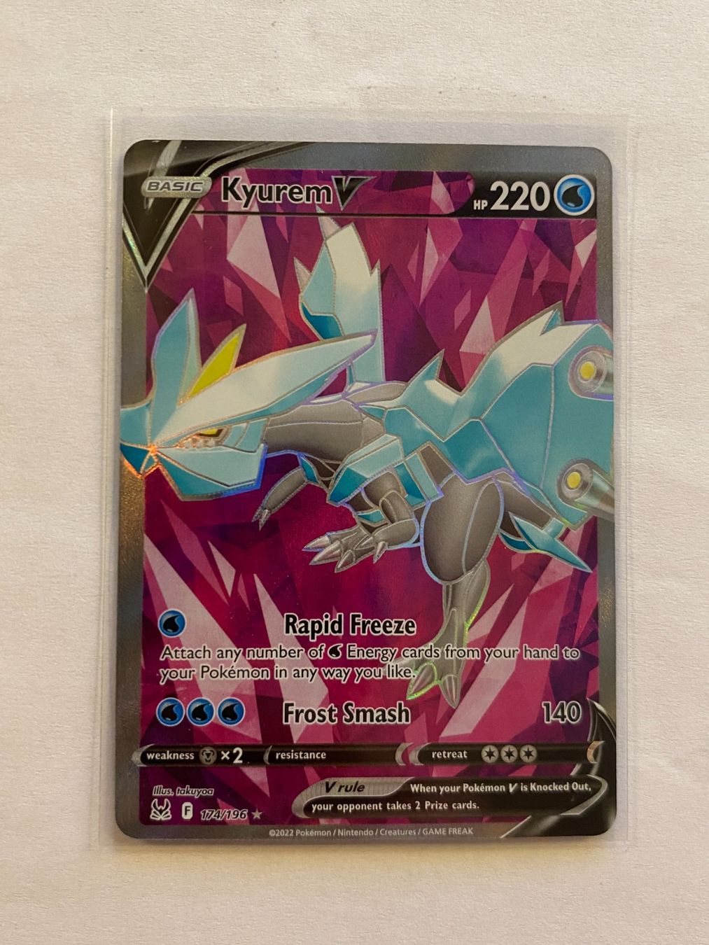 Pokémon Carte collezionabili: Pokemon Kyurem V 174/196 Lost Origin EN – Nuovo (secondo la descrizione) da Weingarten-Kalthäusern venduto da McGmavlo