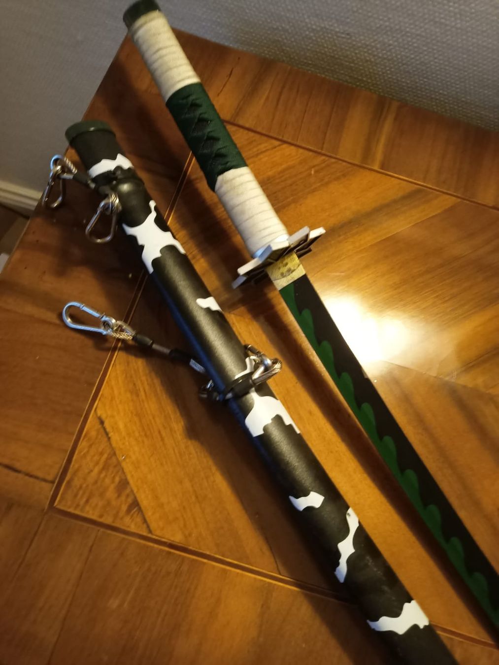 Arte internazionale: Samurai Schwert/Katana grün Deko – Usato da Wädenswil venduto da mape40