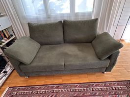 Bettsofa flaschengrün
