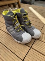 Adidas Kinder Winterstiefel grau Grösse 29 gut erhalten