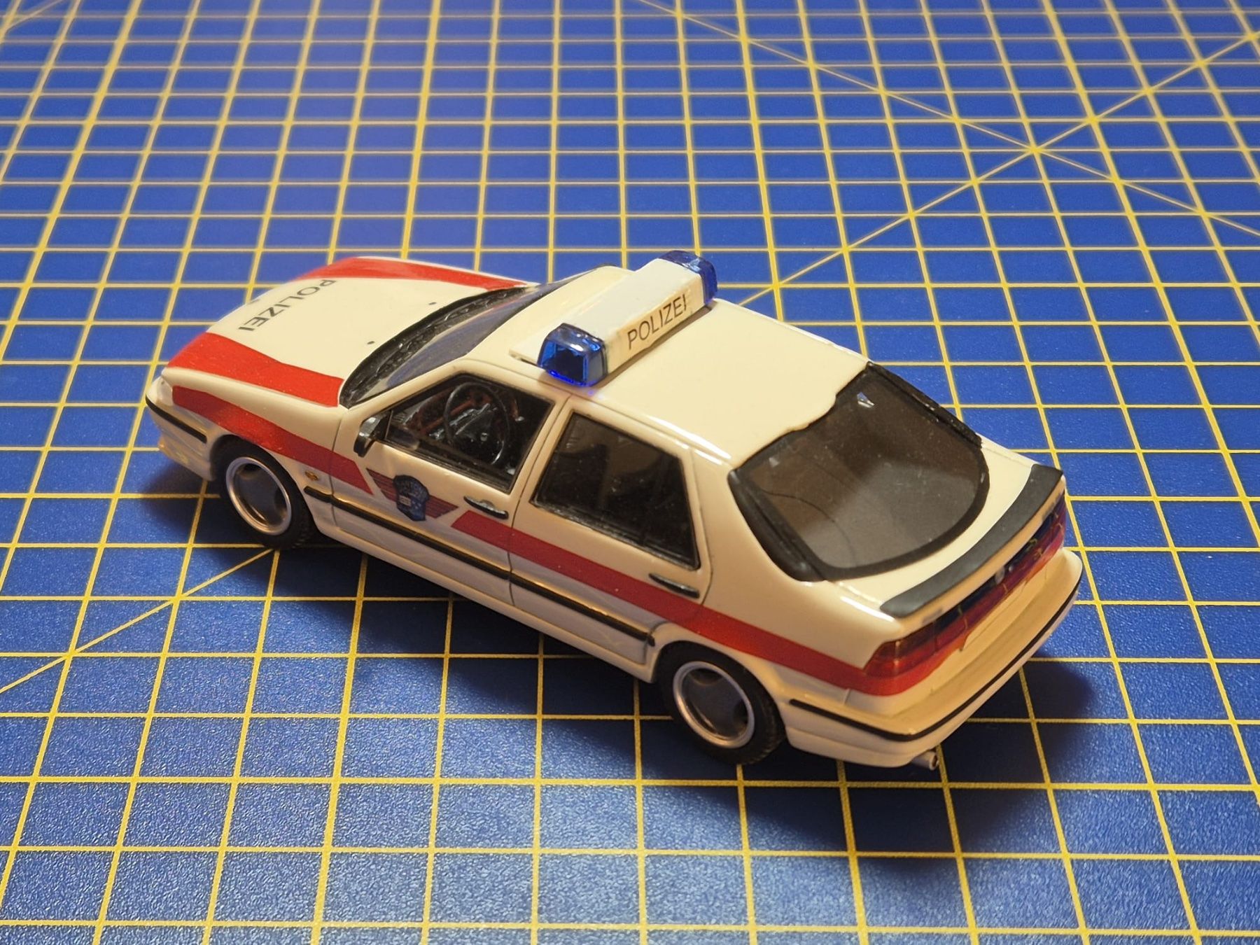 Saab Modellini d'auto: Saab 9000 Kantonspolizei Aargau 1:43 – Usato da Lachen SZ venduto da myr_qk5y 1