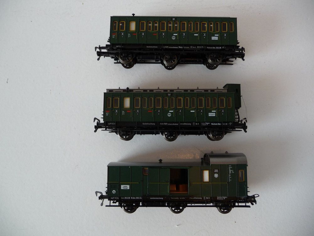 3 wagons FLEISCHMANN HO Époque I