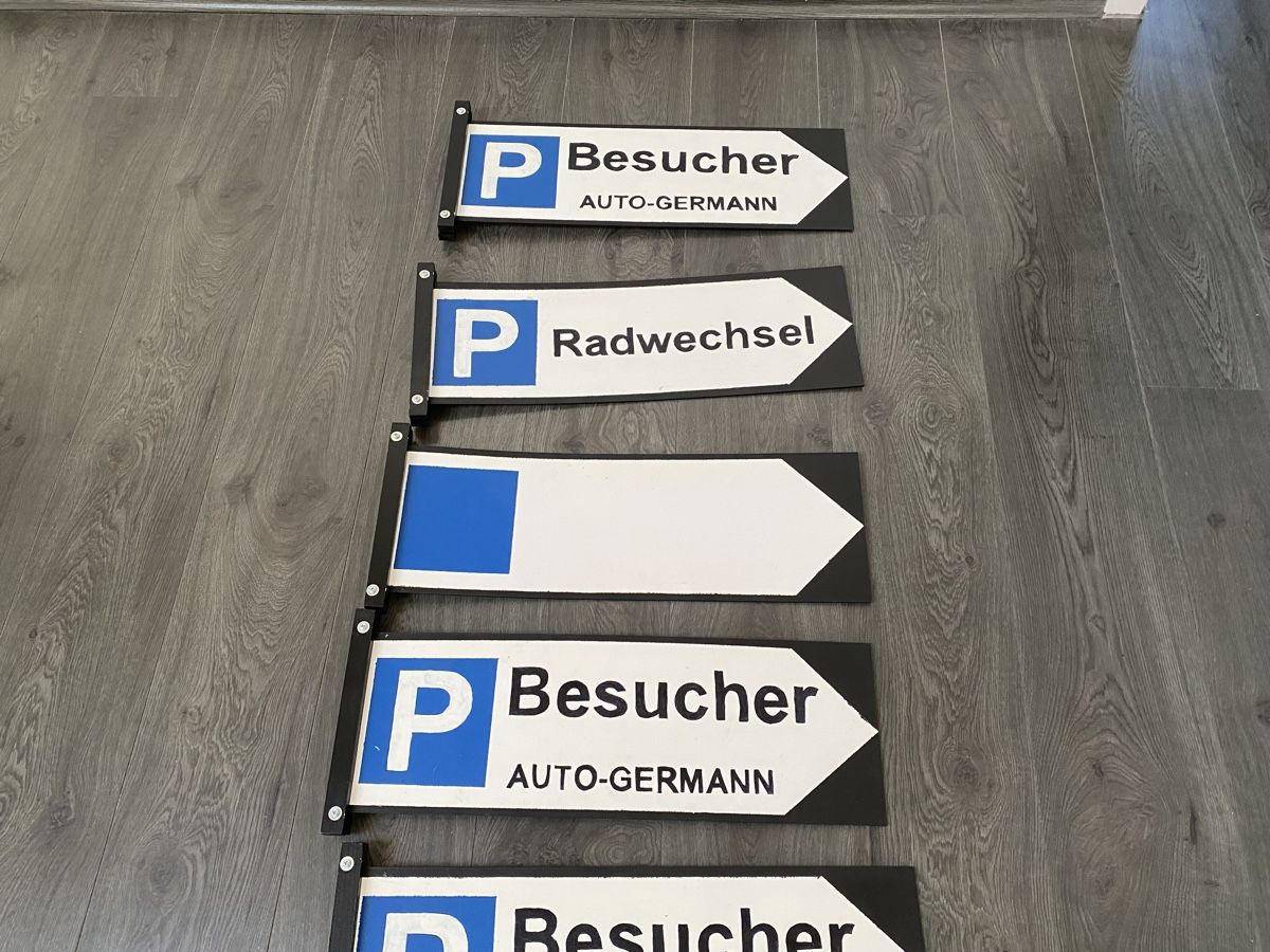 Insegne: 6 Parkwegweiser 20x60cm – Usato da Hägglingen venduto da kar_v9qf 1