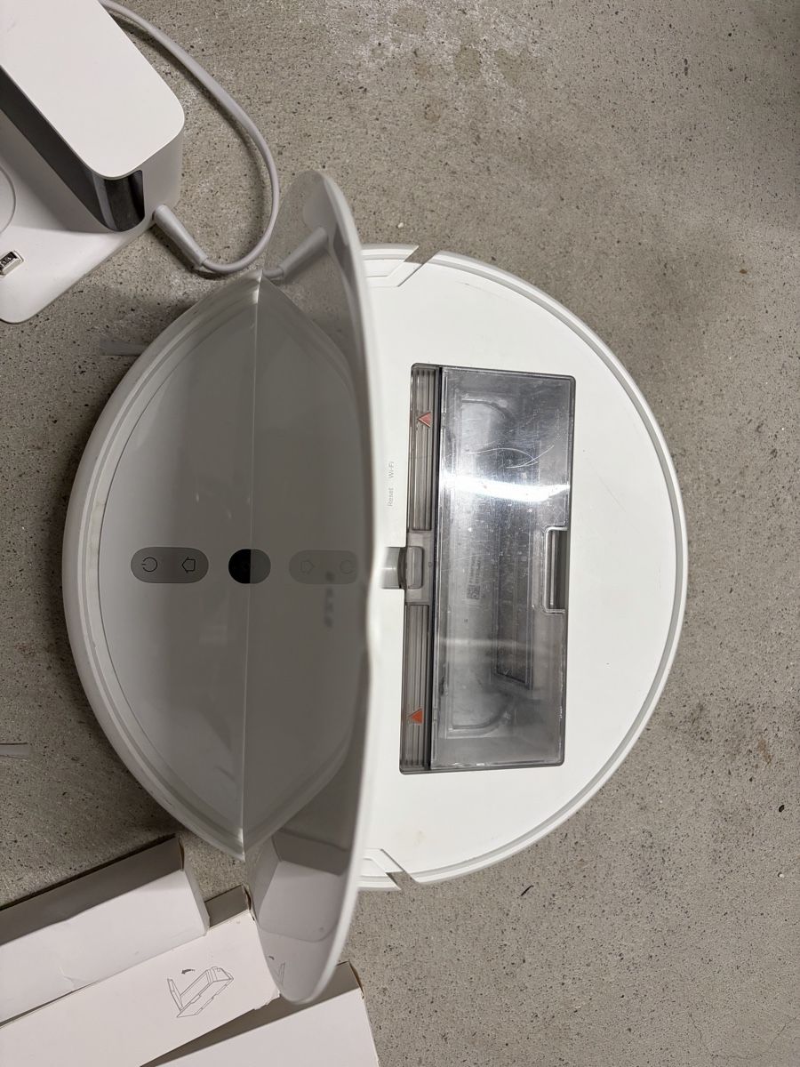 Xiaomi Aspirapolveri & Accessori: Mi Robot Vacuum-Mop – Usato da Bülach venduto da CAMPTIVITY 1