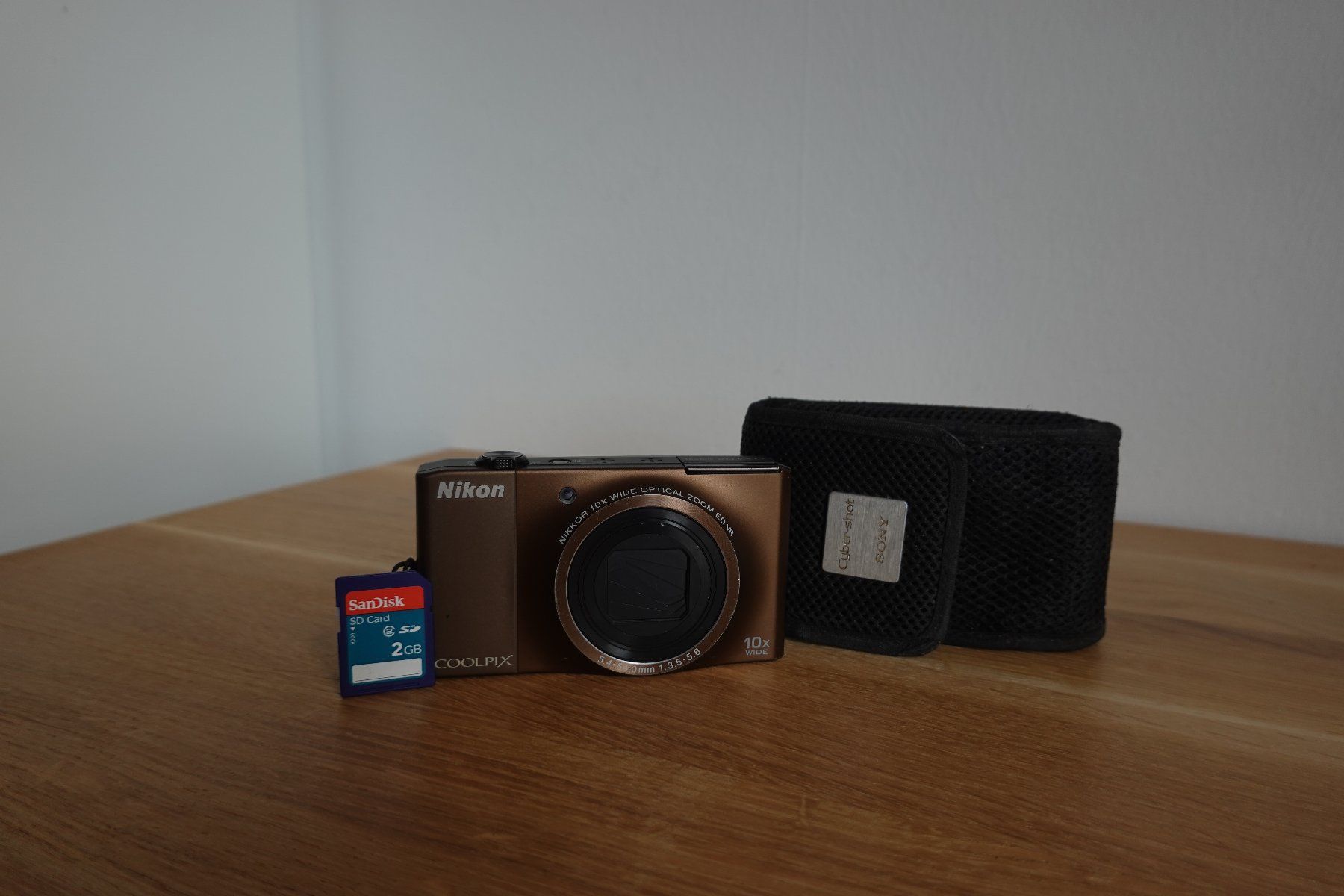 Nikon Fotocamera: Nikon Coolpix S8000 - Braun – Usato da Fribourg venduto da mar_9vlt 4