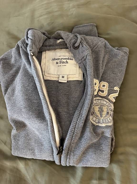 Maglioni & Felpe: abercrombie&fitch m pullover – Usato da flurlingen venduto da meierm30 1