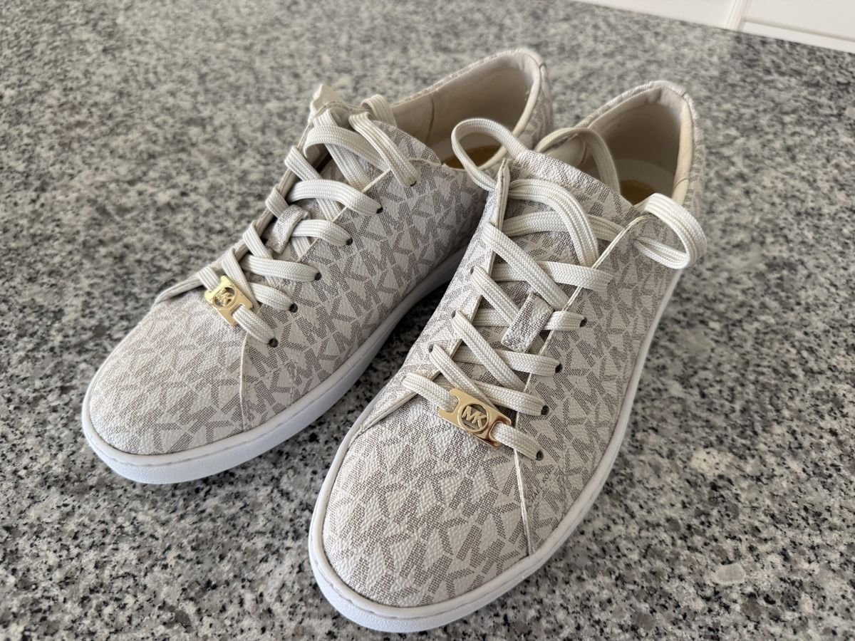 Michael Kors Damenschuhe: Michael Kors Sneakers,  Grösse 38.5 – Gebraucht aus Kilchberg ZH von Shu01 1