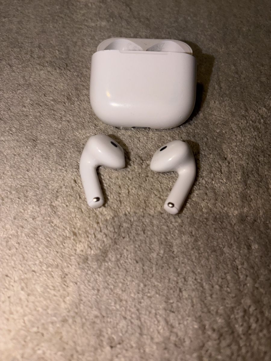 Apple Cuffie: Apple AirPods 4 ANC mit Einschränkungen – Difettoso da Visperterminen venduto da lgresell 1