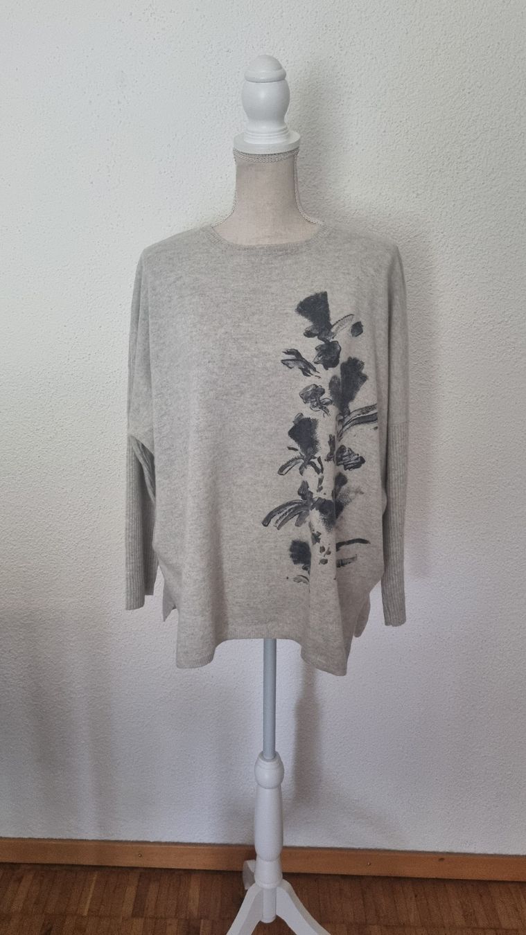 Pullover & Sweatshirts: Cooler oversize Pullover von " WHYCI MILANO" Gr. 38 (It 44) – Neu (gemäss Beschreibung) aus Schneisingen von backstore24