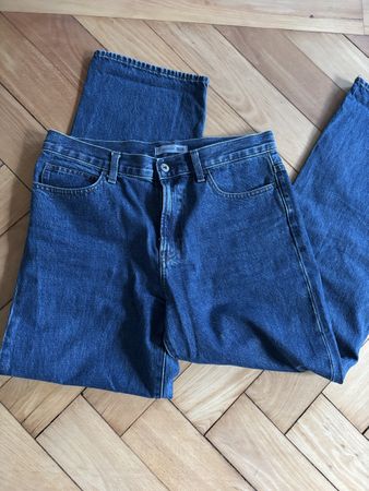 Neuwertige dunkelblaue Jeans W29 L31 Uniqlo