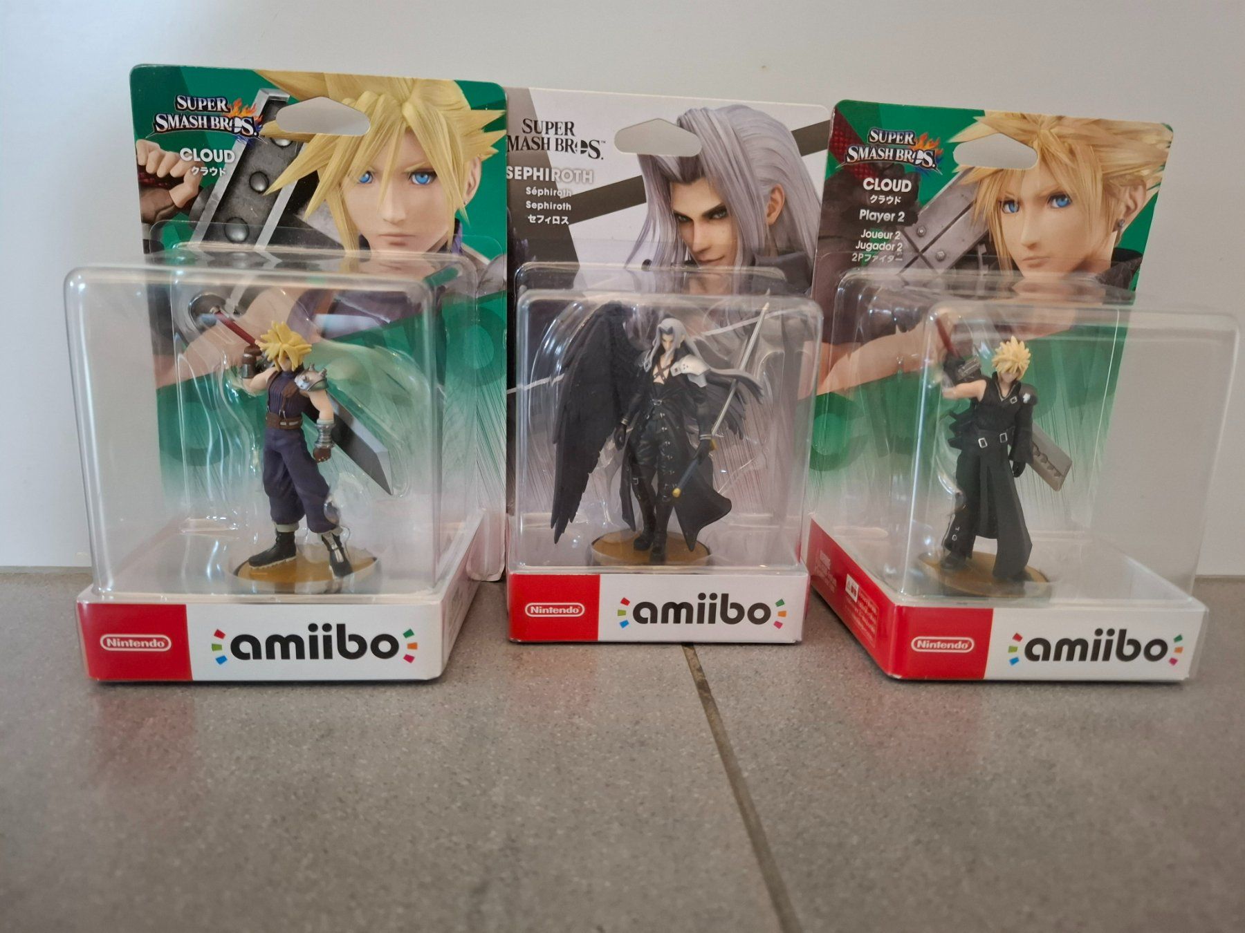 Nintendo Figuren: Nintendo Amiibo Cloud und Sephiroth  Figuren JP-Version – Neu und originalverpackt aus Allschwil von Tifa