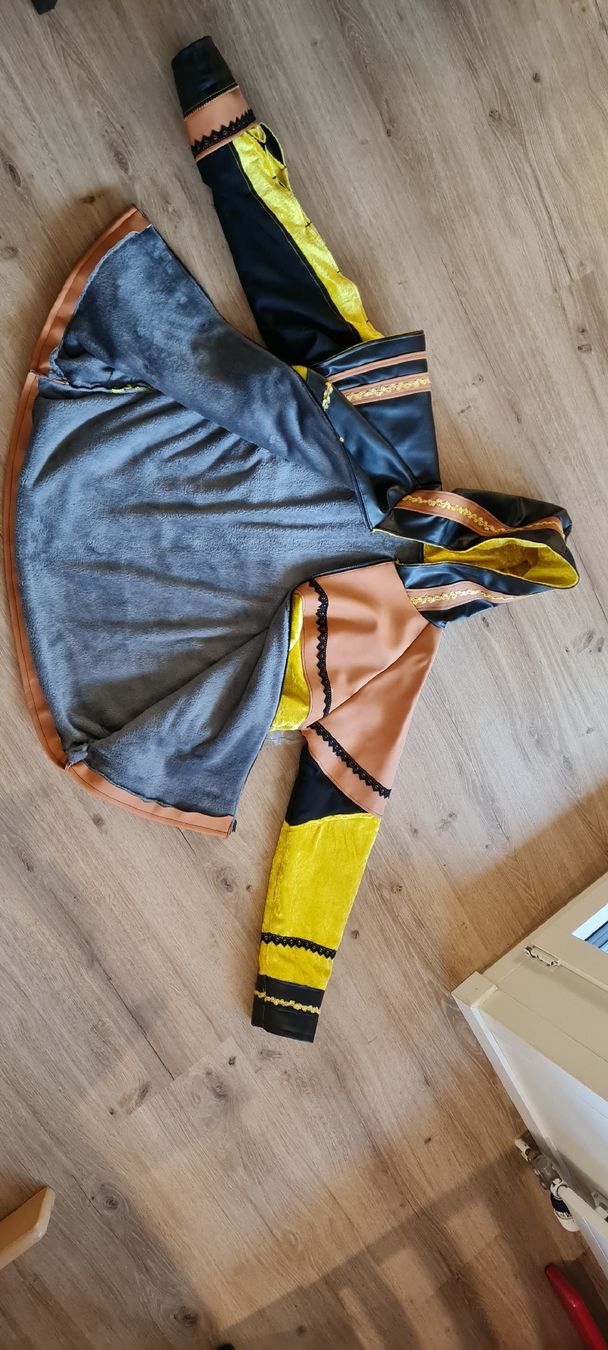 Costumi: Fasnachtskostüm Gr. L Motto Biene / Hummel – Usato da Baar venduto da ppe_578p 1