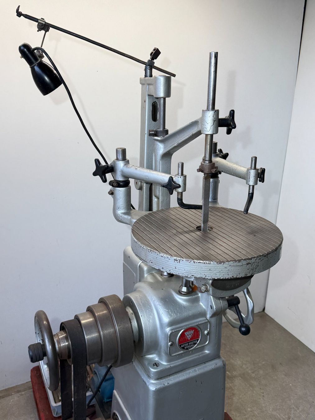 Tutte le macchine: Feilmaschine Arthur Huster Werdau – Usato da Boswil venduto da ABLagerBoswil