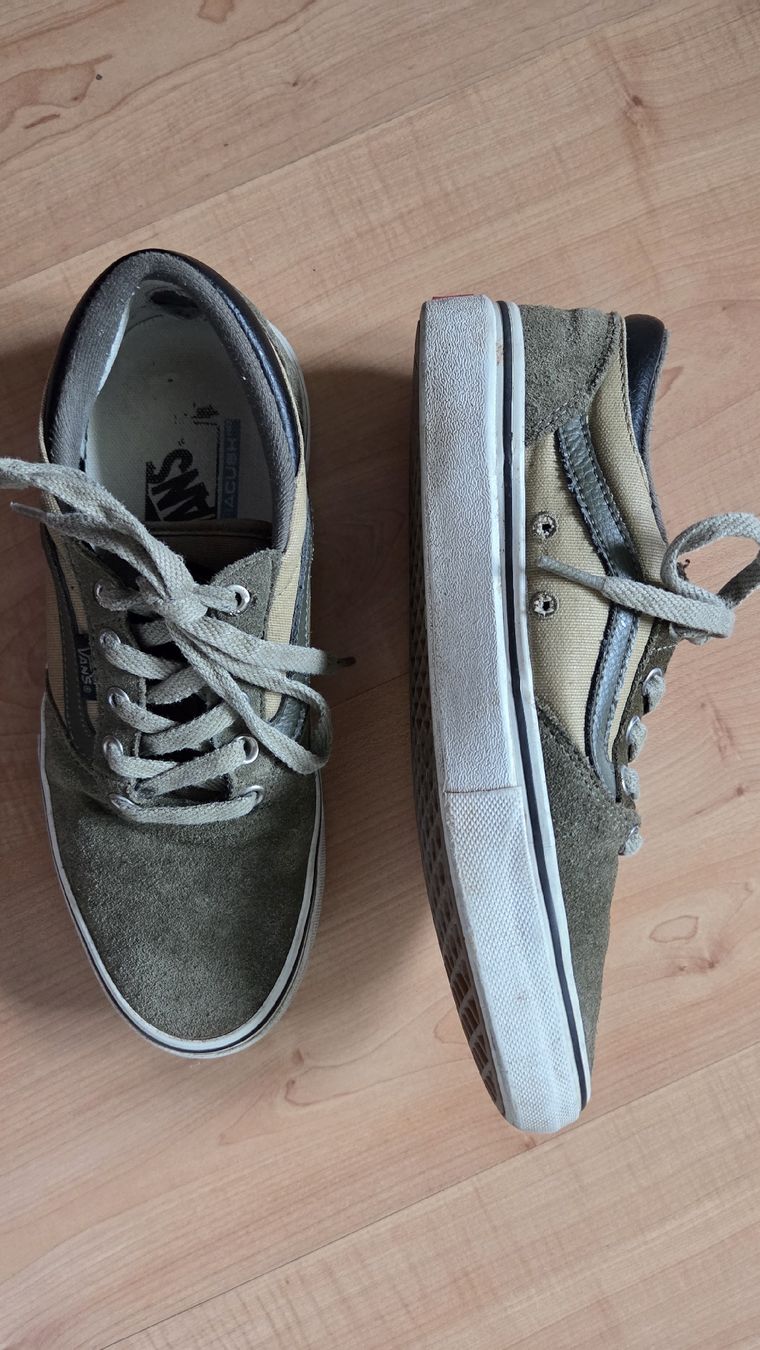 Vans Chaussures hommes: Vans Gr.39 – D'occasion à Schüpfheim par nat_vf5b