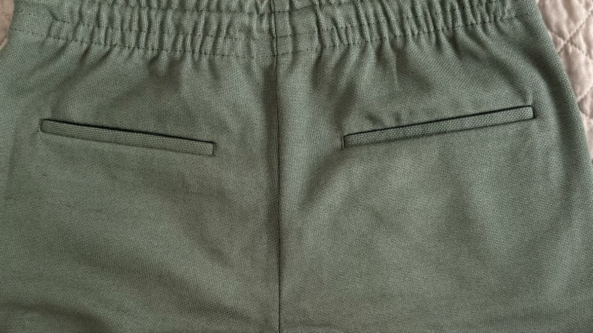 Zara Pantaloni: Jogginghose von Zara mit elastischem Bund, Größe M – Usato da Zollikerberg venduto da MK-13 4