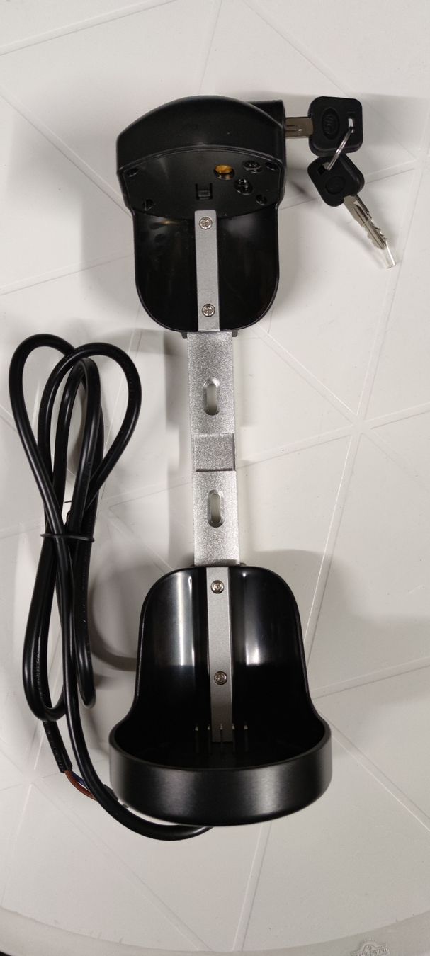 Supporti a parete: Batterien Halter 8 Fun – Nuovo e nell'imballaggio originale da Neuendorf venduto da Dertovo
