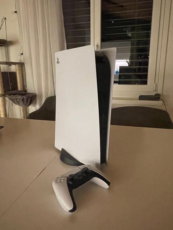 PS5 Fast Neu! (Gebraucht) in Wettingen für CHF 450 – mit Lieferung auf ...