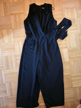 Elegante Schwarze Jumpsuit, Grösse 40, Top Zustand!
