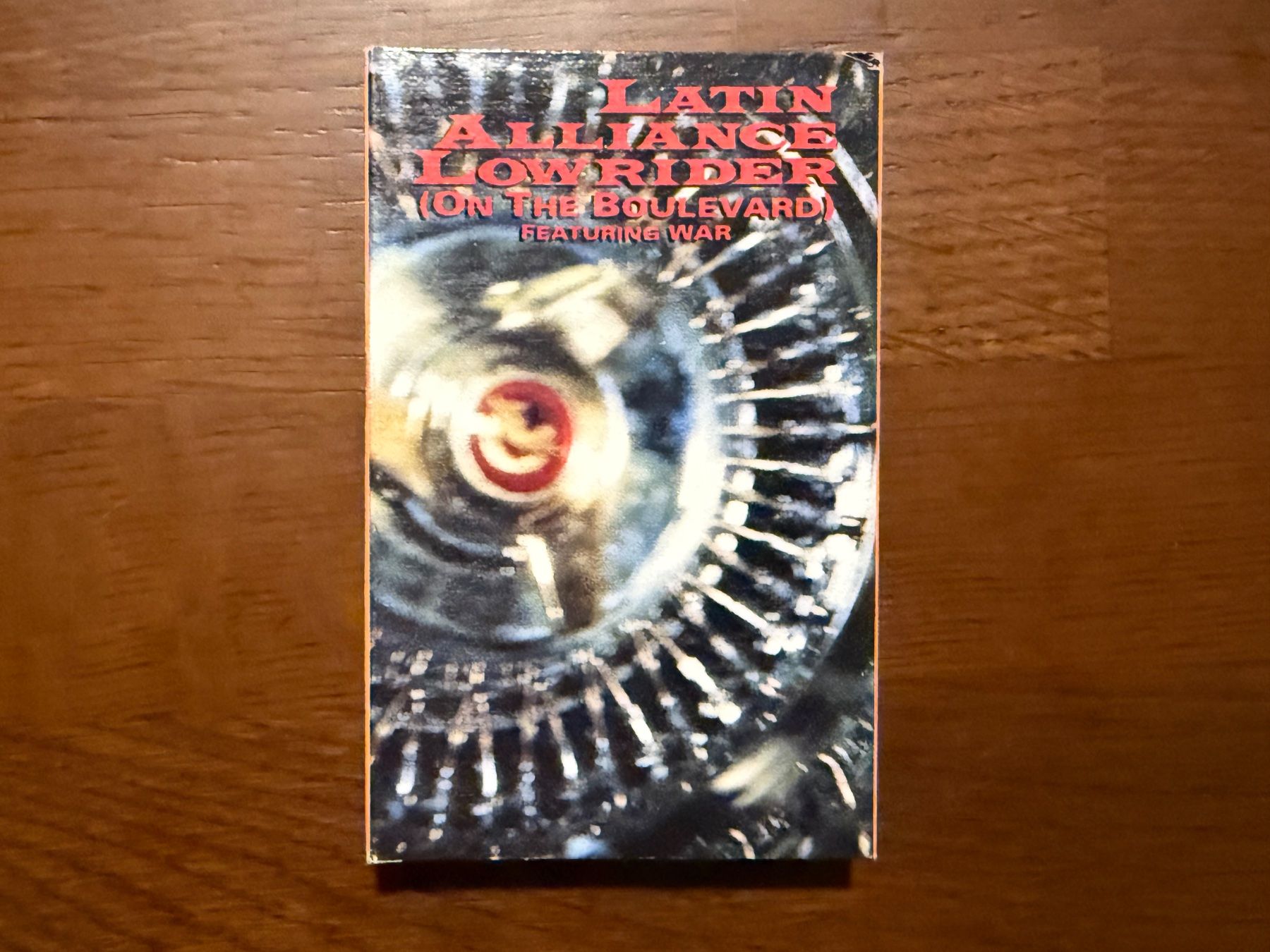 Musicassette: Latin Alliance - Lowrider / cassette MC – Usato da Delémont venduto da cpop