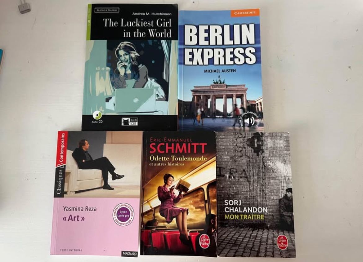 Libri: Livres variés  – Usato da Neyruz FR venduto da haz_t7n6 1