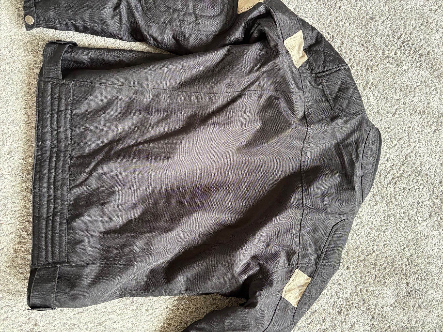 Jacken: HolyFreedom Prisonjacket Motorradjacke Grösse L, ... – Gebraucht aus Emmenbrücke von Tomssen 1