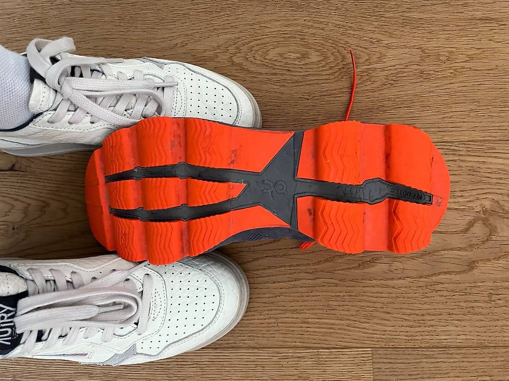 On Chaussures hommes: On Schuhe – D'occasion à Murten par bea_n5yn 2