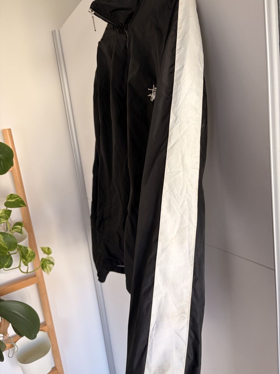 Stüssy Giacche: Stüssy Windjacke Schwarz L – Usato da Reinach BL venduto da Dimitri00 3