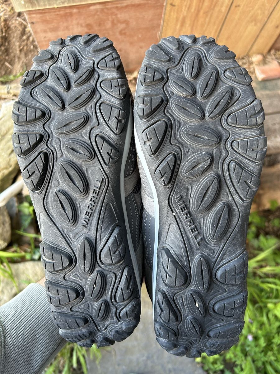 Merrell Scarpe da uomo: Merrell Alverstone 2 Wanderschuhe Gr. 43 – Nuovo (secondo la descrizione) da Aeschi b. Spiez venduto da davidS744 1