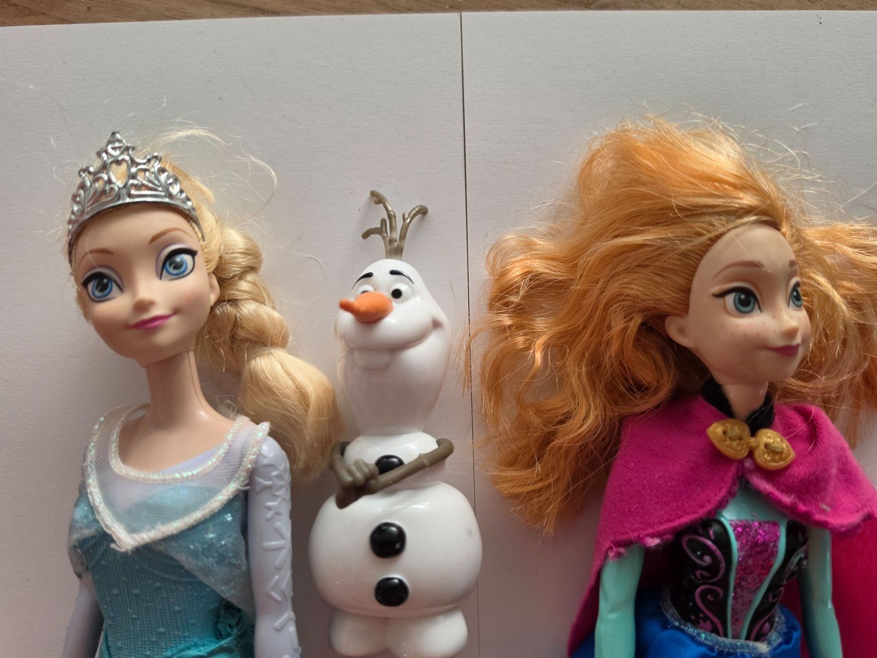 Jouets: Frozen - Anna, Elsa, Olaf – D'occasion à Hildisrieden par Faye11 1
