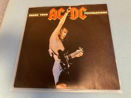 AC/DC