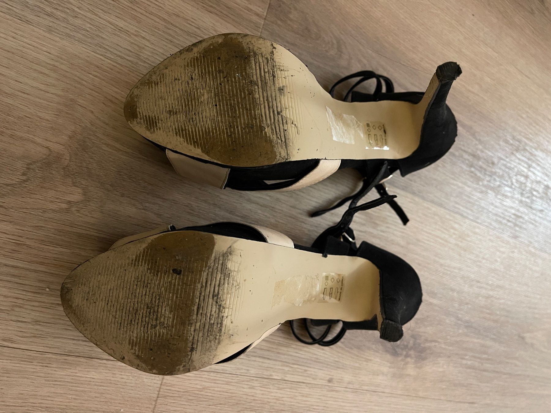 Scarpe da donna: Schuhe Damen 39 – Usato da Winterthur venduto da Deal246 4