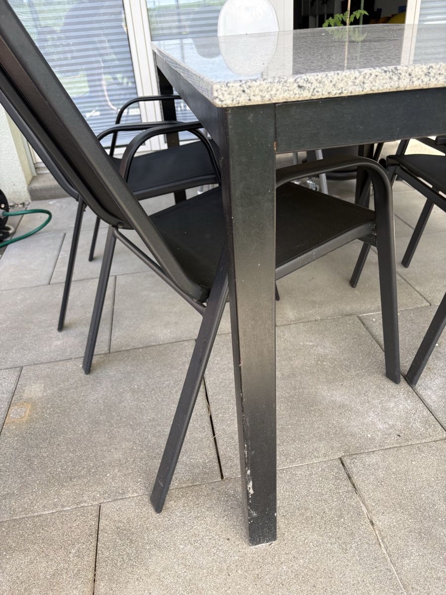Tavoli: Gartentisch Rechteckig Granit-Optik Metallgestell – Usato da Oberbipp venduto da RahelK04 1