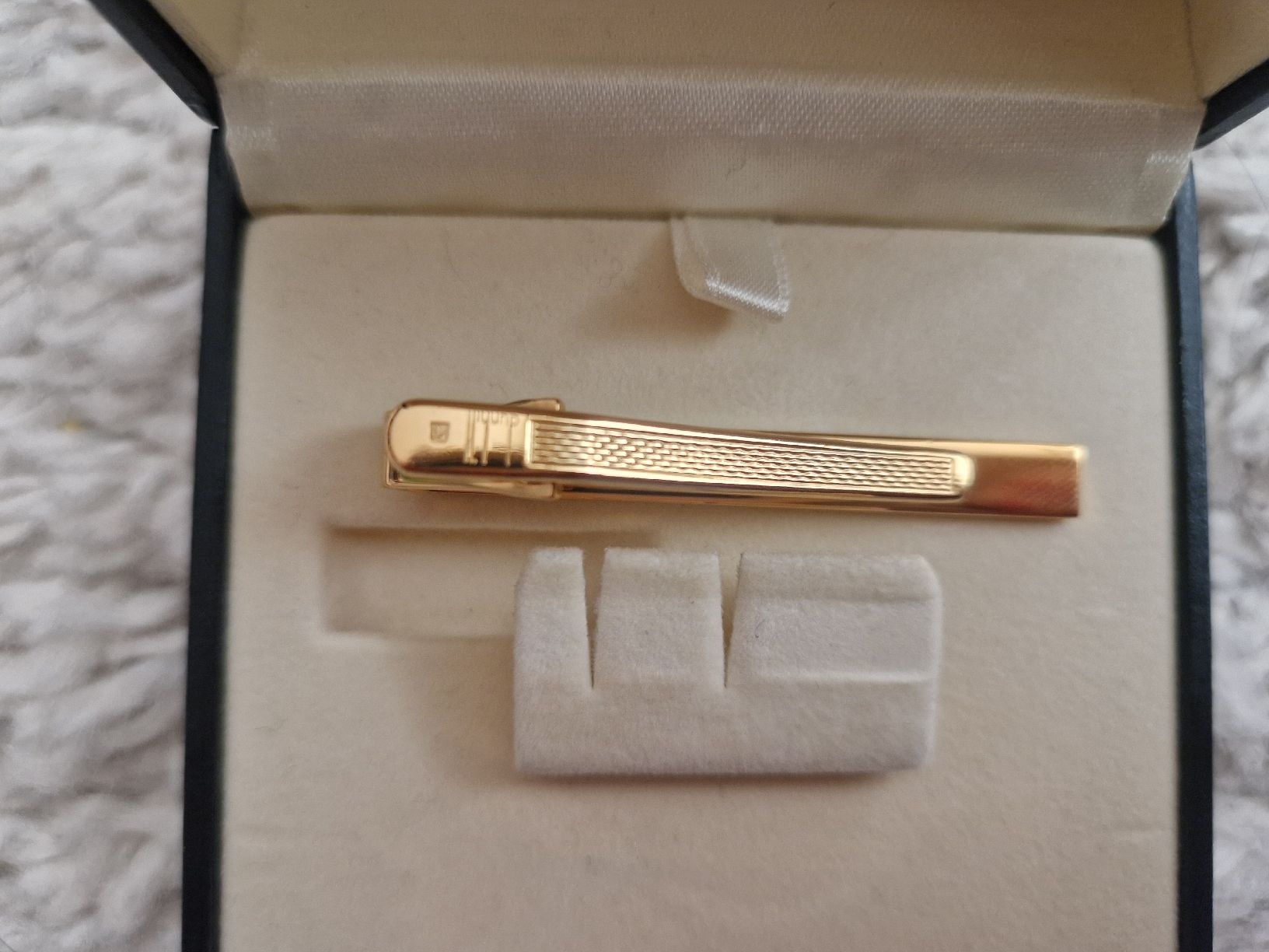 Dunhill Cravatte: Epingle à cravate Dunhill – Nuovo e nell'imballaggio originale da Petit Lancy venduto da toofly4u6 2