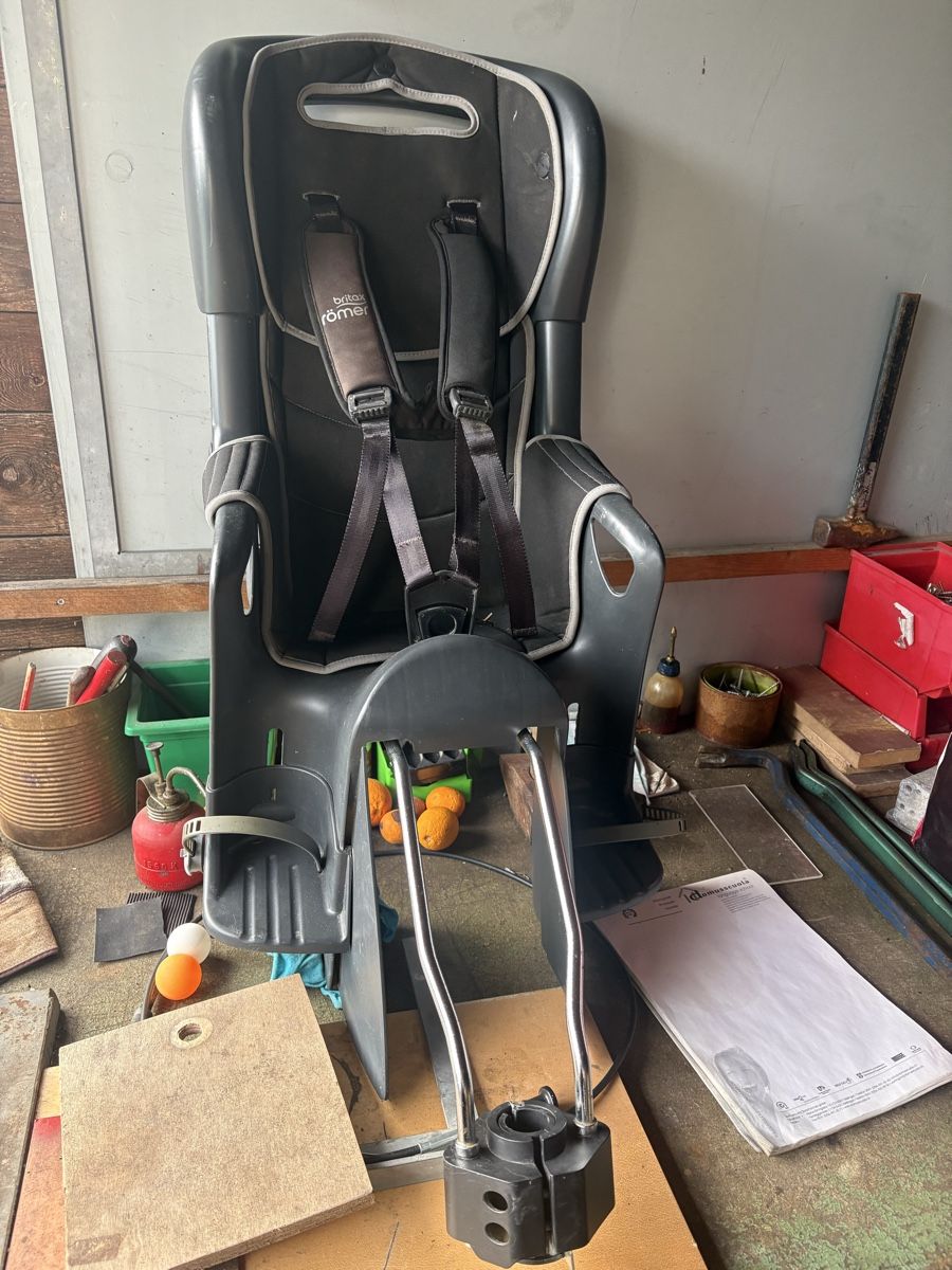 Ersatzteile: Britax Römer Fahrradsitz Jockey Relax - Top Zustand! – Gebraucht aus Tägerig von Sindy16
