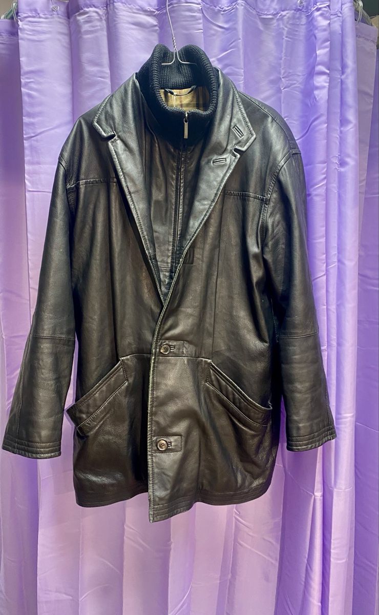 Burberry Jacken: Burberry Lederjacke Echtleder – Gebraucht aus Aarau von Secondfish
